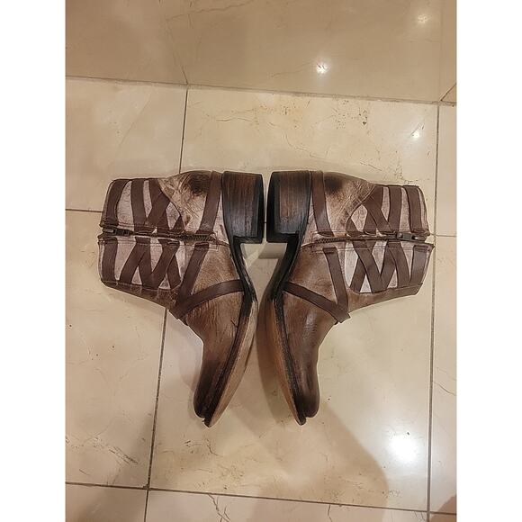 Brown Leather Ankle Boots - Picture 3 of 14